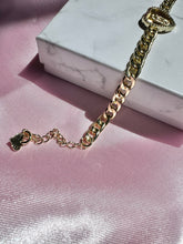 Load image into Gallery viewer, Virgencita Bracelet
